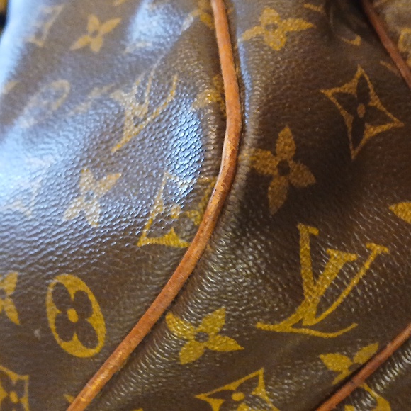 AUTHENTIC LOUIS VUITTON MONOGRAM REPORTER GM SHOULDER CROSS BODY BAG - Picture 10 of 11